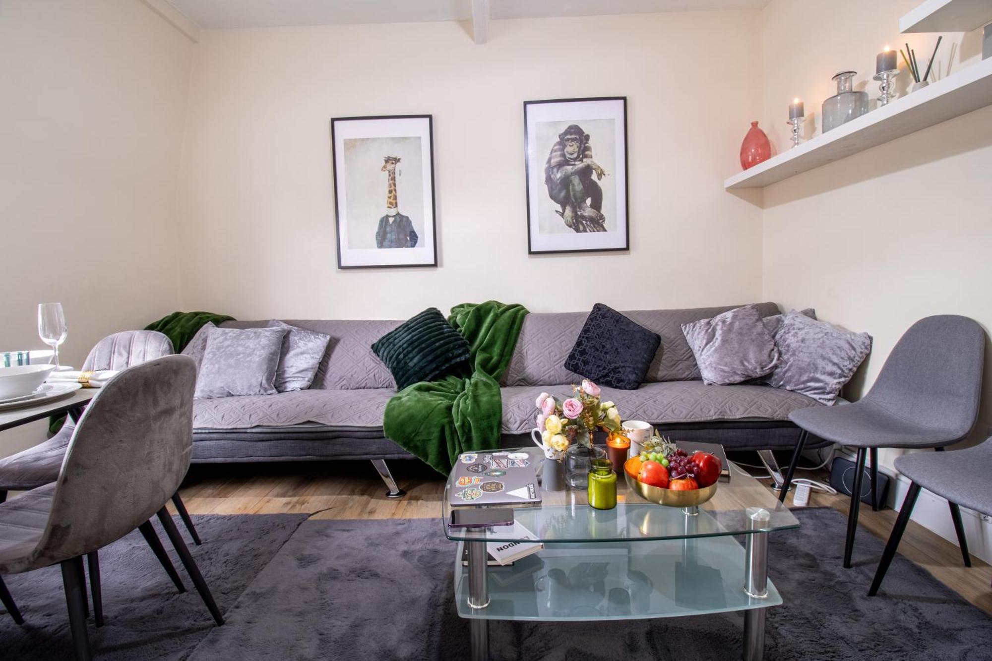 Cosy 2-Bedroom Apartment In Mayfair 8Cb - 4Th Floor No Elevator لندن المظهر الخارجي الصورة